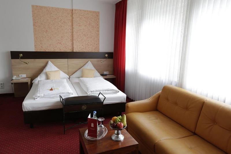 Hotel Cascade Superior Dusseldorf Ngoại thất bức ảnh